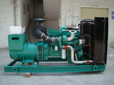 伽师1100kw康明斯柴油发电机组图片 伽师1100kw康明斯柴油发电机组图片
